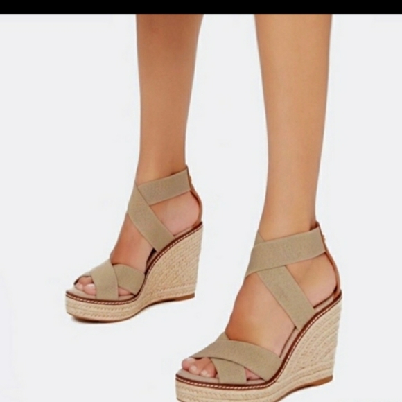 Authentic Tory Burch Wedge Espadrilles size 9 - Picture 2 of 10